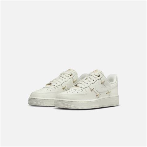 Buy Wmns Air Force 1 '07 LX 'Glitter Swoosh' 